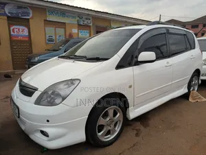 Toyota Corolla Spacio 2003 White