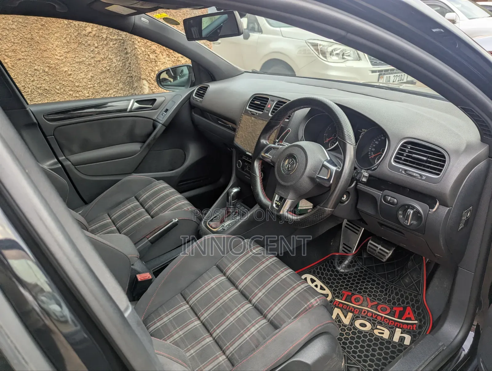 Volkswagen Golf GTI 2011 Black