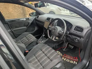 Volkswagen Golf GTI 2011 Black