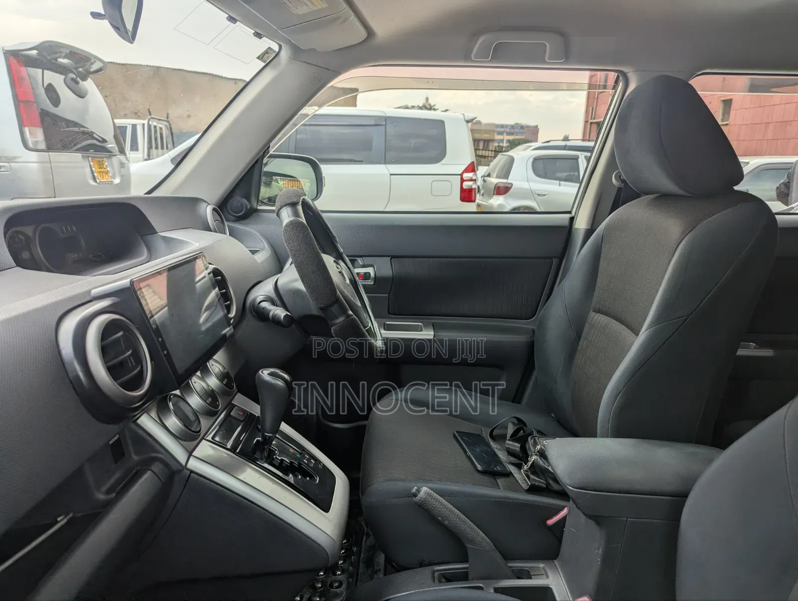 Toyota Corolla Rumion 2011 Silver
