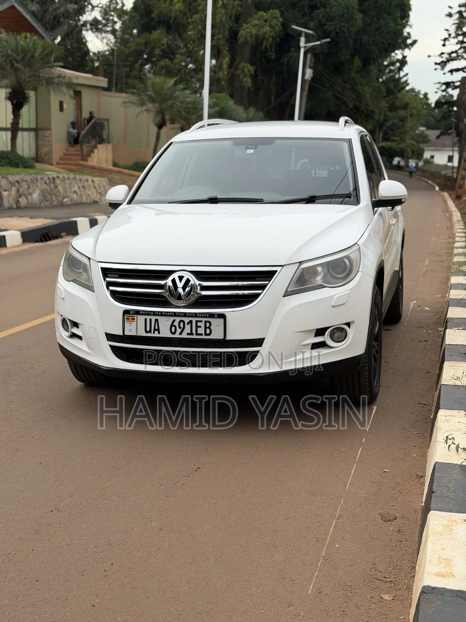 Volkswagen Tiguan 2010 White