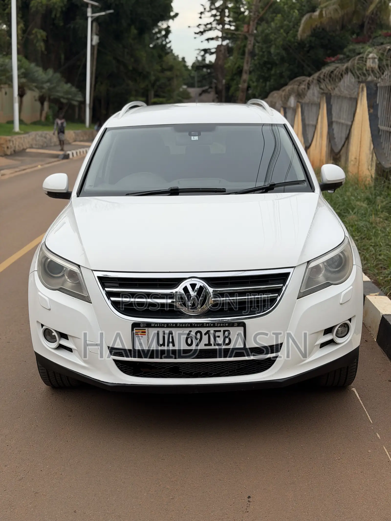 Volkswagen Tiguan 2010 White