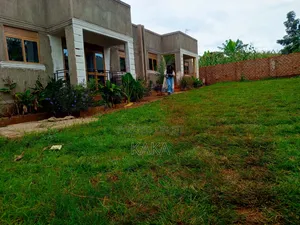 2bdrm House in Kitovu, Jinja for rent