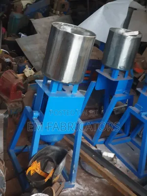Peanut Butter Machine/ Gnuts Grinding Machine
