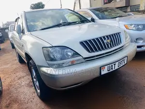 Toyota Harrier 2.2 16V 2001
