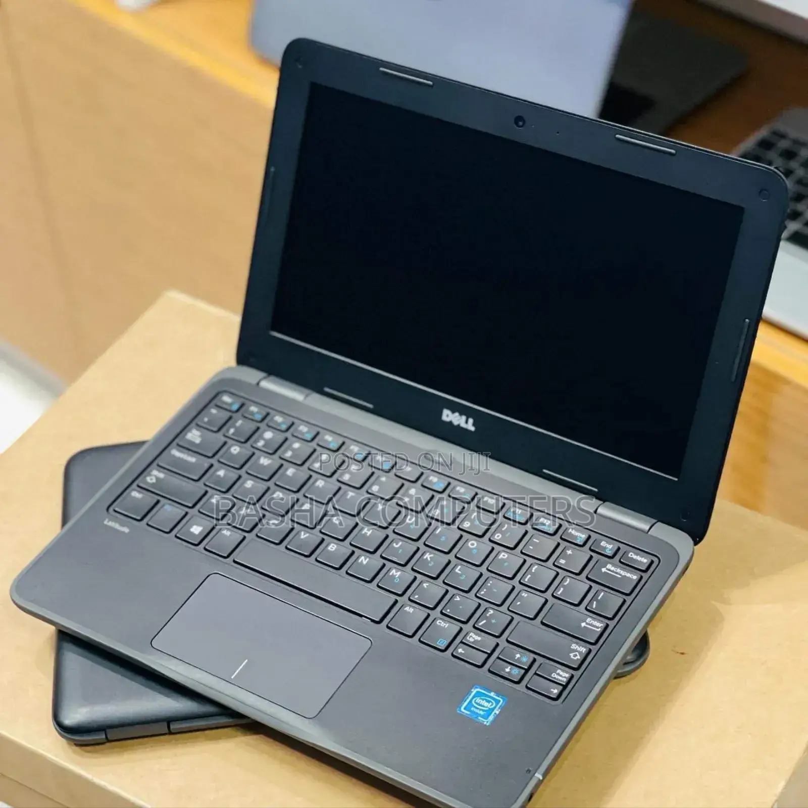 New Laptop Dell Latitude 11 3190 4GB Intel Core i5 SSD 256GB