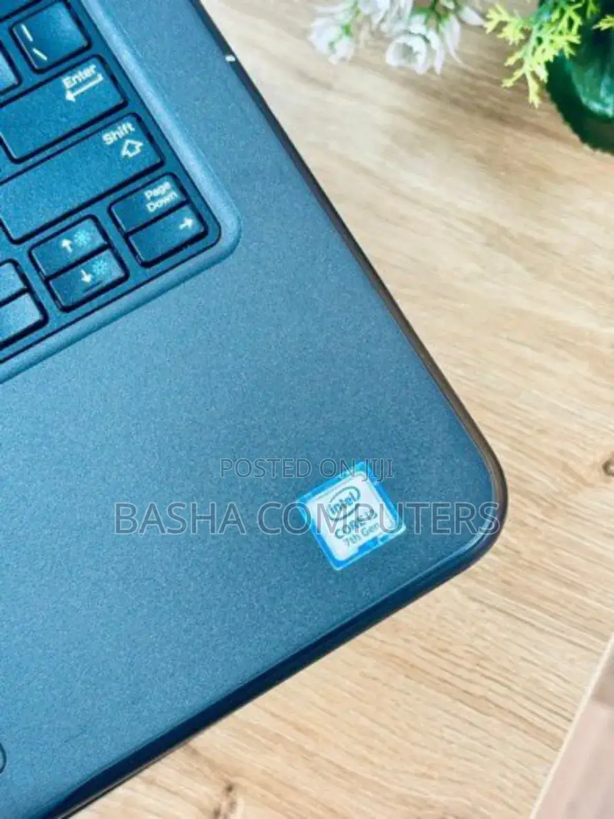 New Laptop Dell Latitude 11 3190 4GB Intel Core i5 SSD 256GB