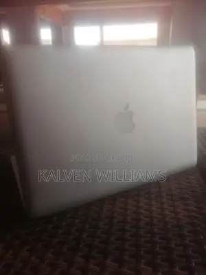 Laptop Apple MacBook Pro 16GB Intel Core i7 SSHD (Hybrid) 500GB