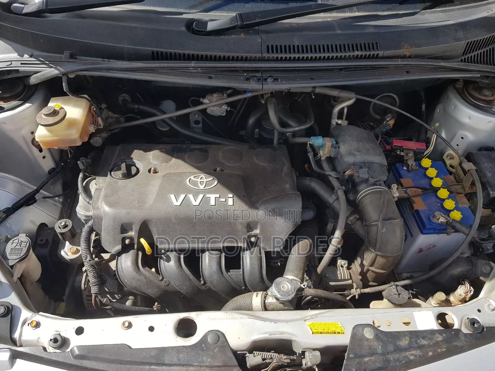 Toyota IST 2006 Silver