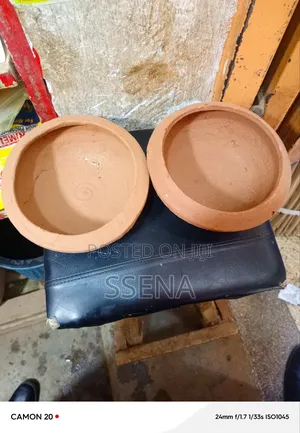 Rabbit Clay Feeders