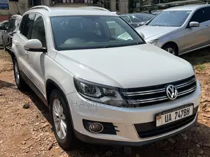 Volkswagen Tiguan 2013 White