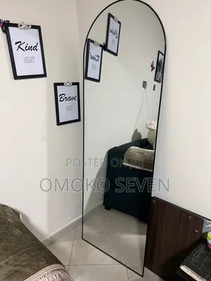 Dressing and Decorative Mirrors
