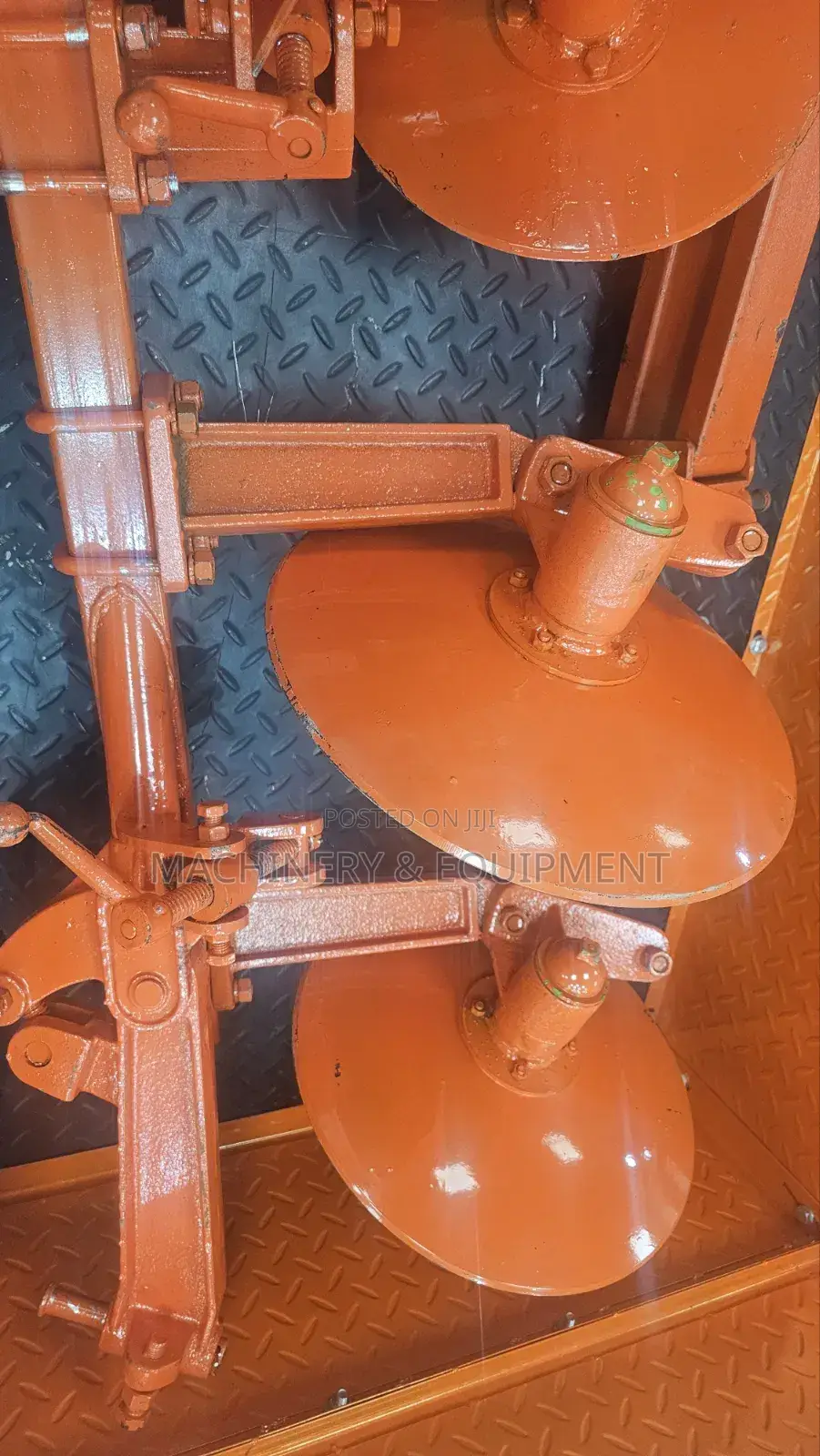 Tractor 15hp With Accessorise