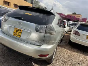 Toyota Harrier 2006 Silver