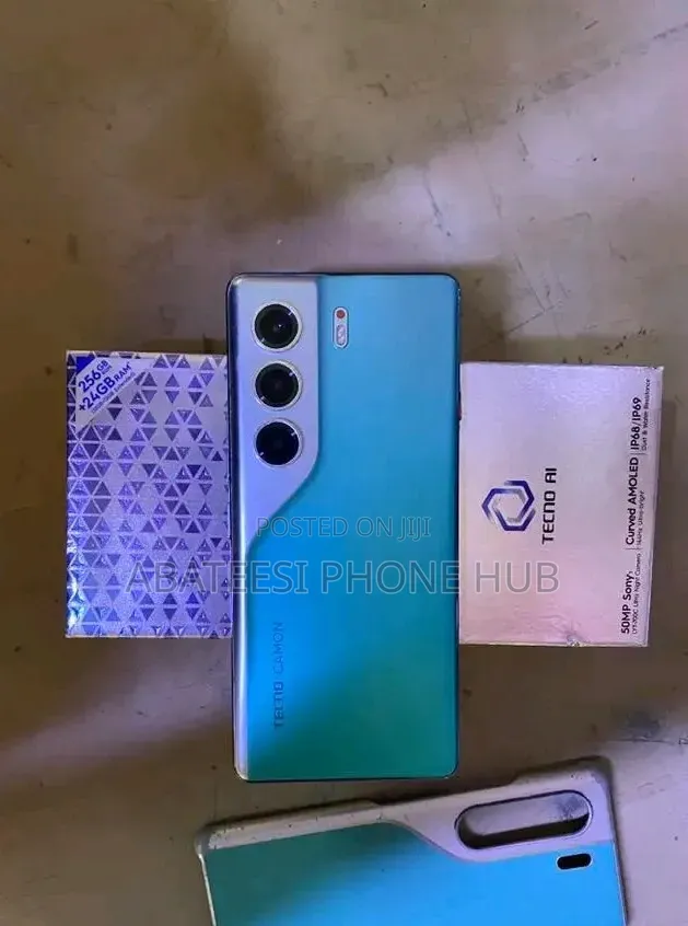 New Tecno Camon 40 Pro 4G 256 GB Green