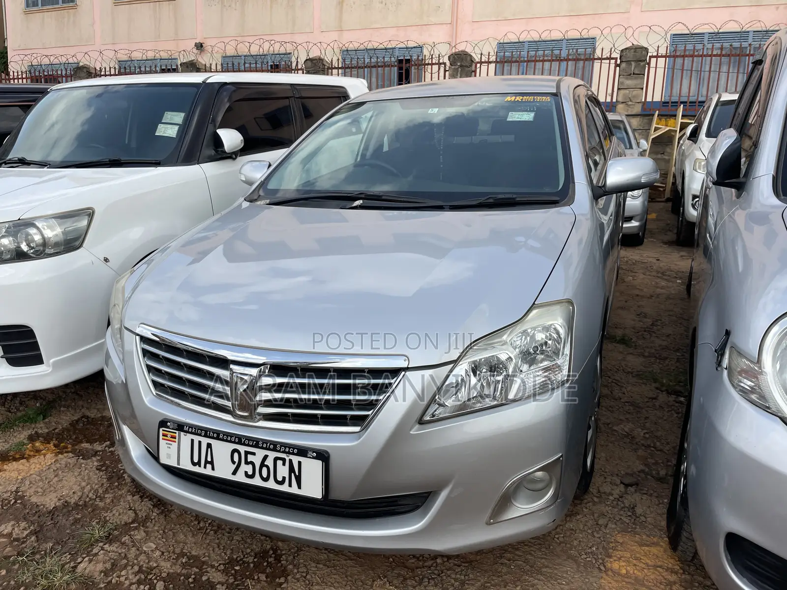 Toyota Premio 2010 Silver