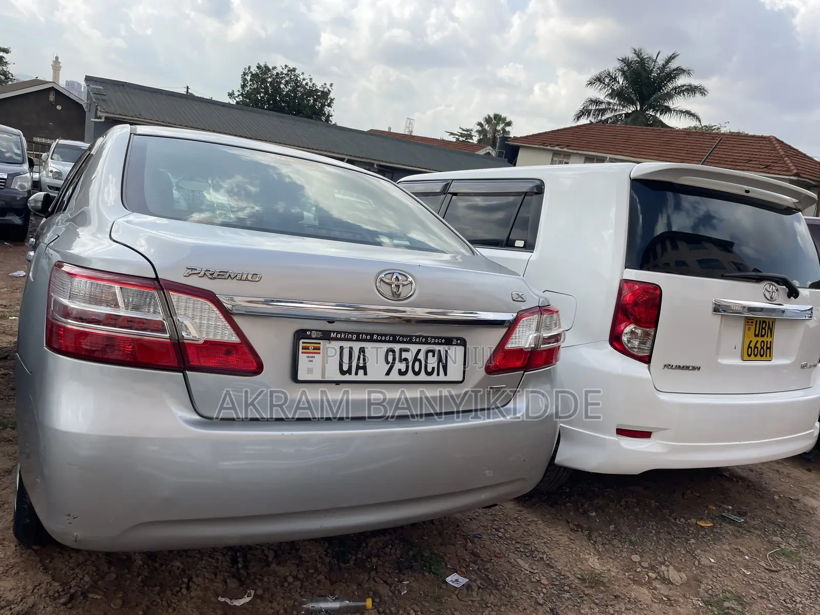 Toyota Premio 2010 Silver