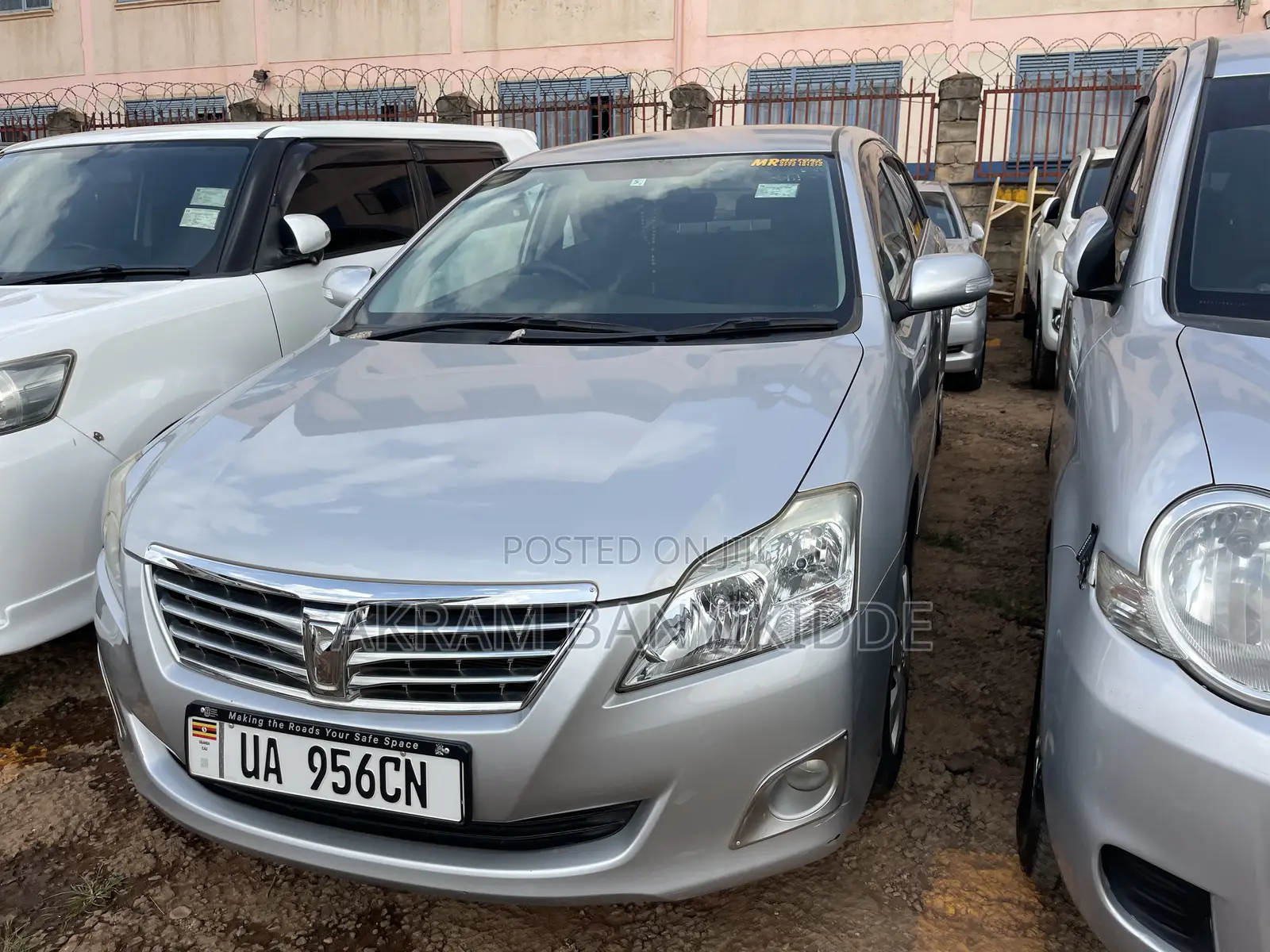 Toyota Premio 2010 Silver
