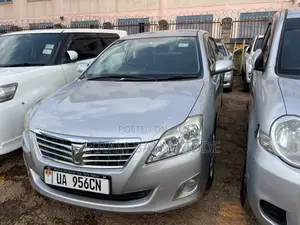 Toyota Premio 2010 Silver