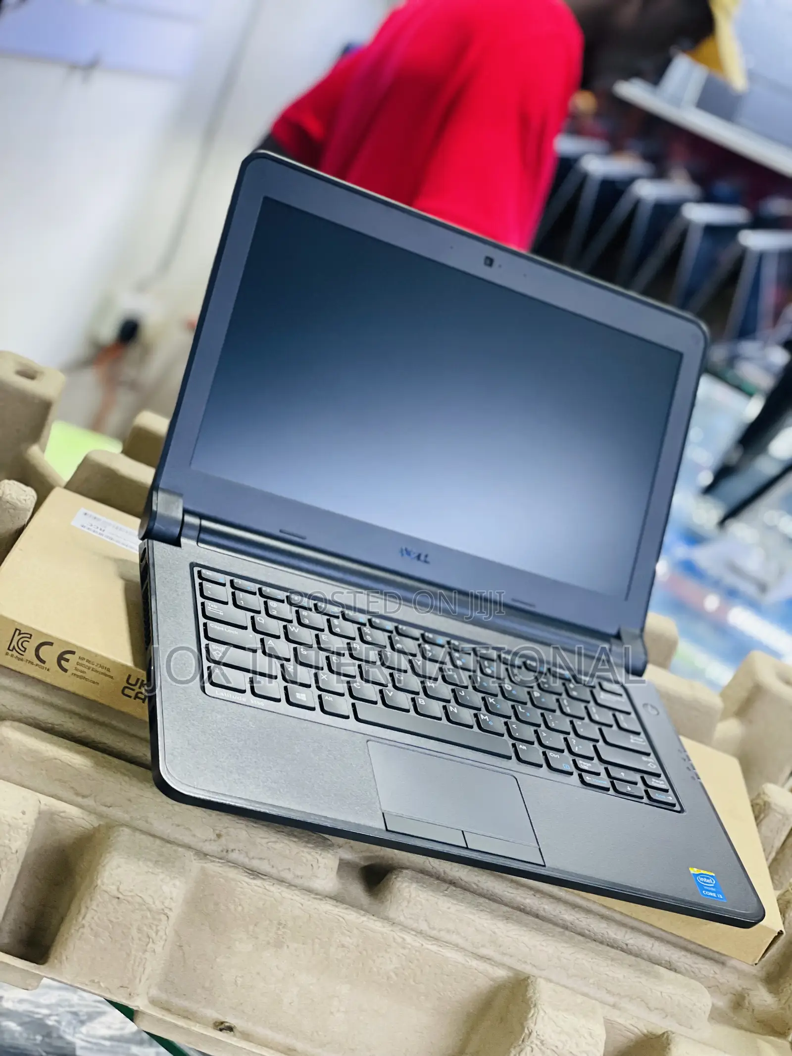 Laptop Dell Latitude 13 3340 4GB Intel Core i3 HDD 500GB