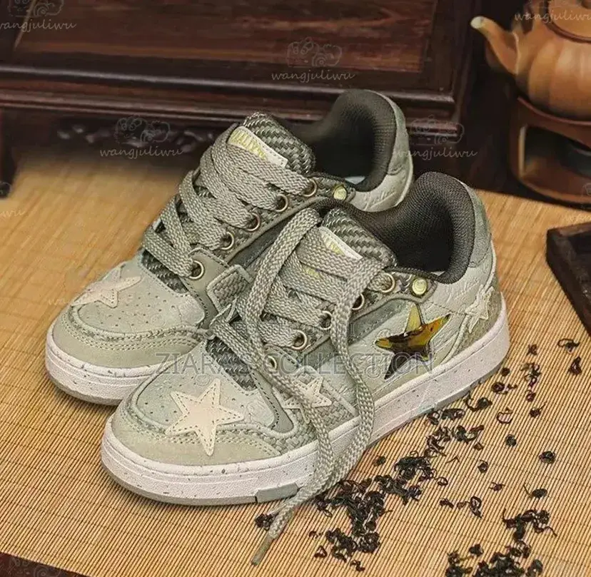 Kaalixto Green Tea Star Unisex Casual Sneakers