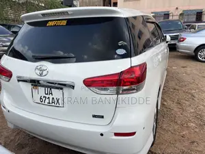 Toyota Wish 2011 White