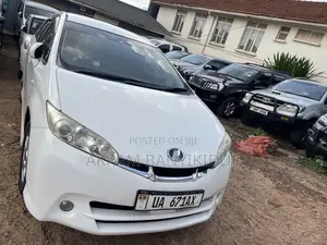 Toyota Wish 2011 White