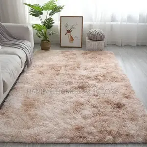 Elegant Modern Floor Rug