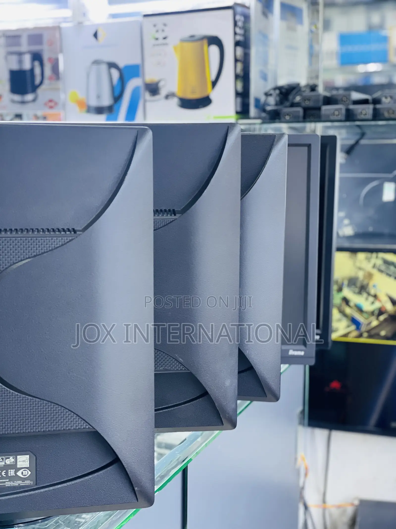 22 Inch Monitor