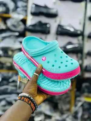 Crocs-Style Clogs
