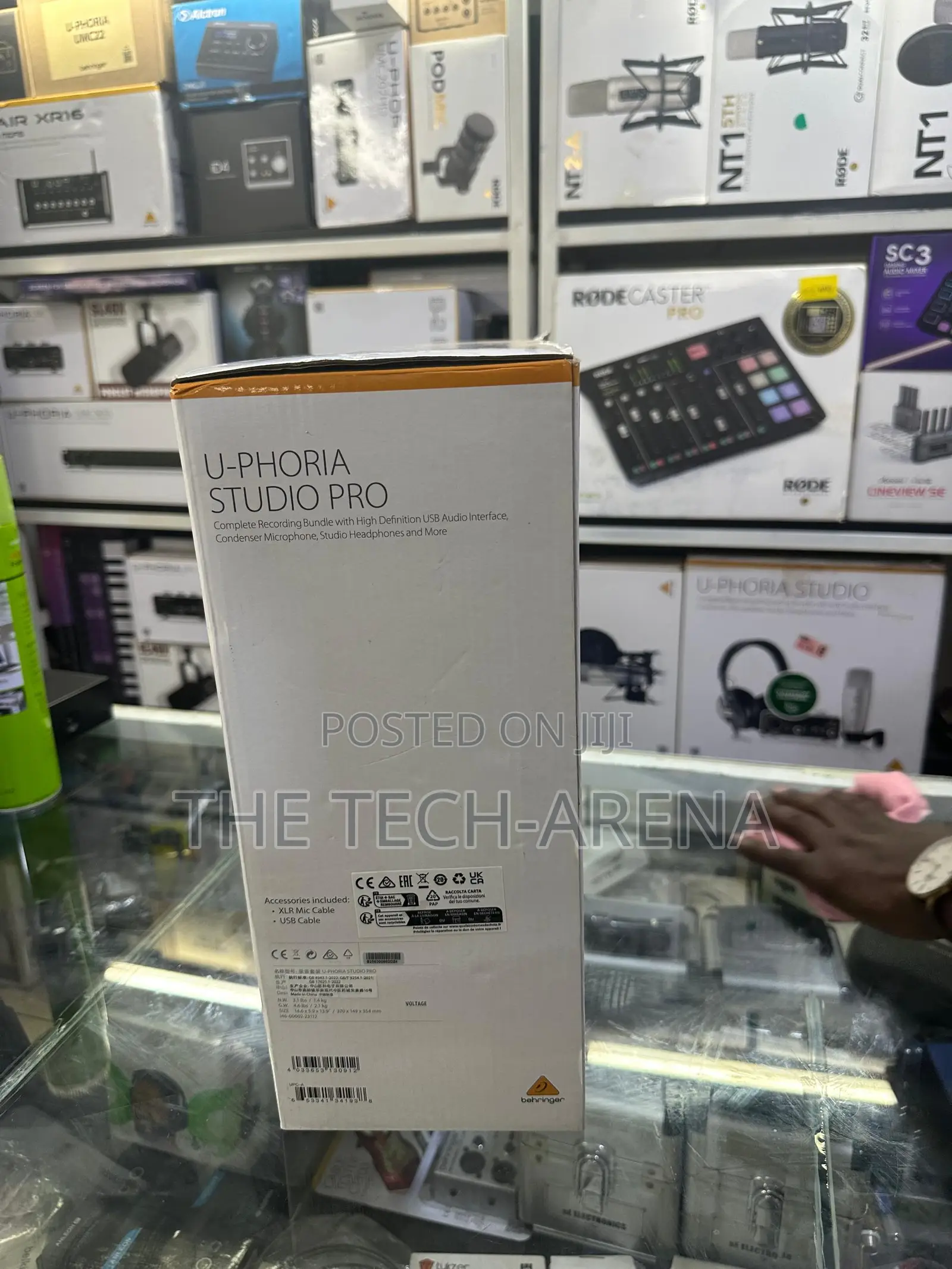 Behringer U-Phoria Studio Pro Recording Bundle