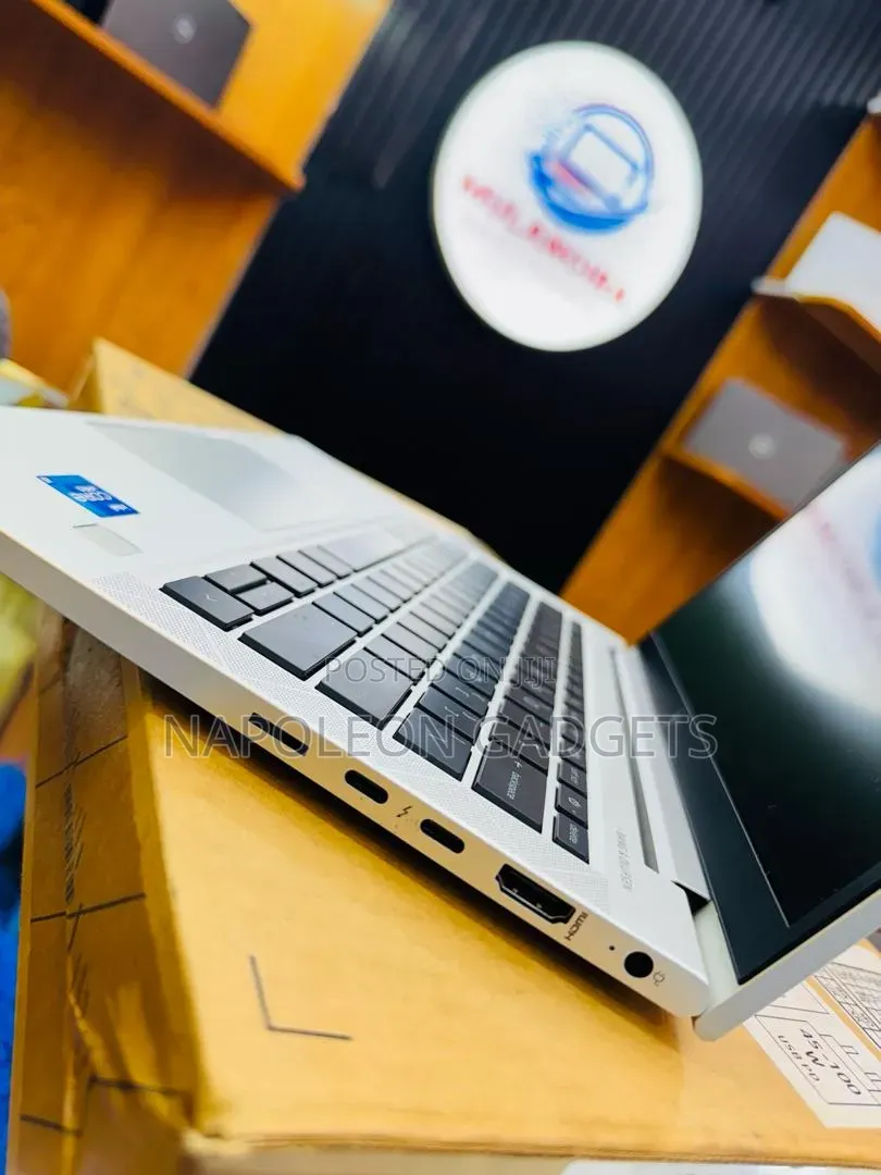 Laptop HP EliteBook 840 G5 8GB Intel Core i5 SSD 256GB