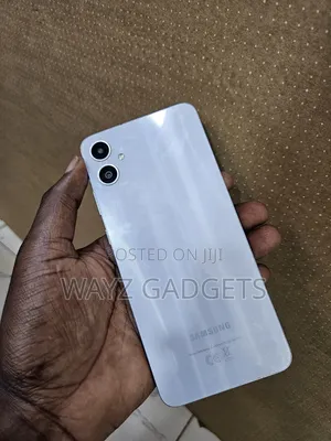 Samsung Galaxy A05 64 GB White