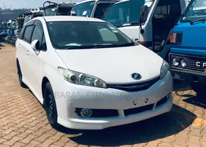Toyota Wish 2013 White