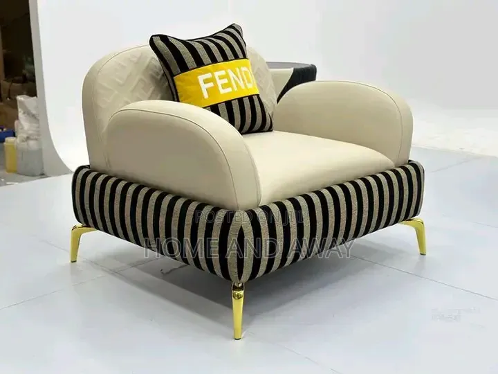 5 Seaters Kasamoto Sofa Sets Any Colour 1,800,000/- With Free Delivery
