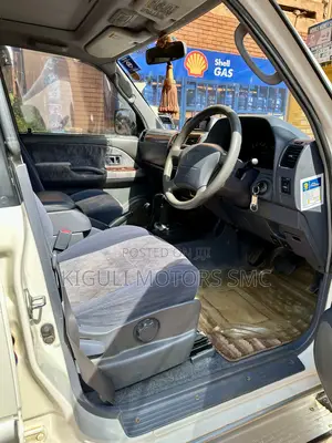 Toyota Land Cruiser Prado 2.7 16V 5dr 2000 White