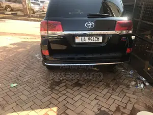 Toyota Land Cruiser Prado 2016 Black