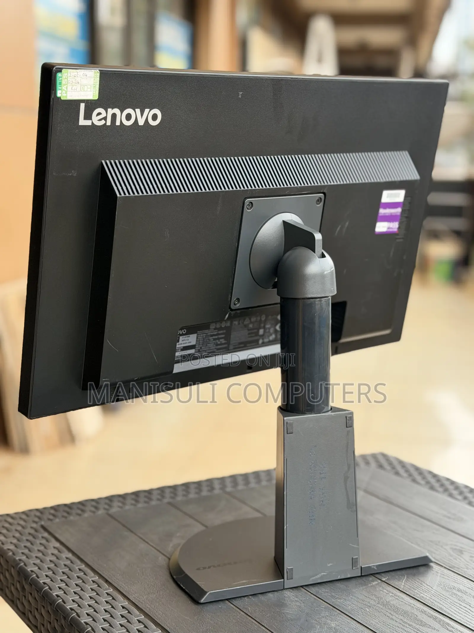 Lenovo Monitor Hdmi Dp Vga