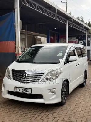 Toyota Alphard 2.4 Petrol AWD 2011 White