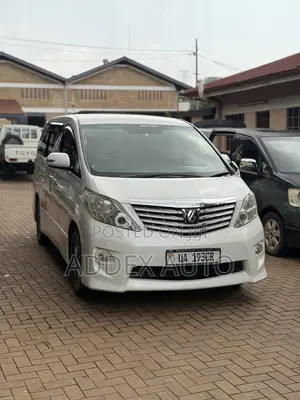 Toyota Alphard 2.4 Petrol AWD 2011 White