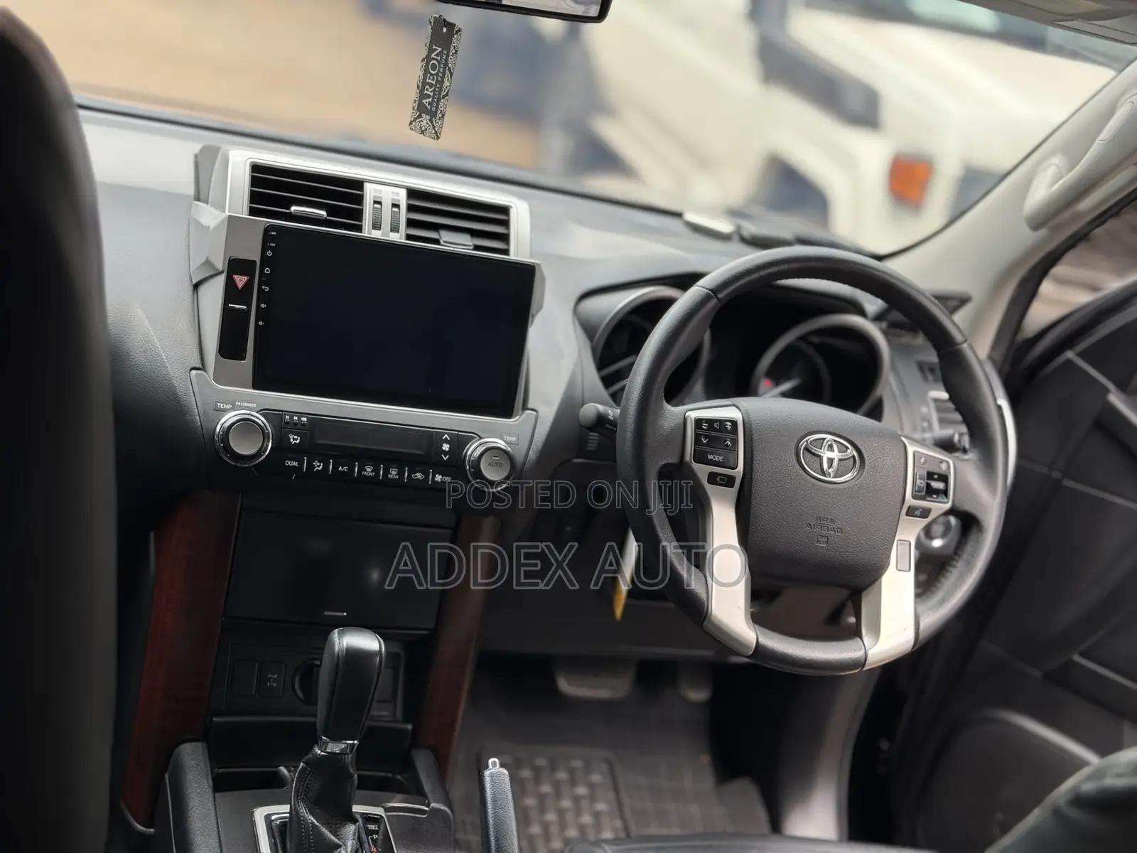 Toyota Land Cruiser Prado 2.8 D-4D 2015 Black