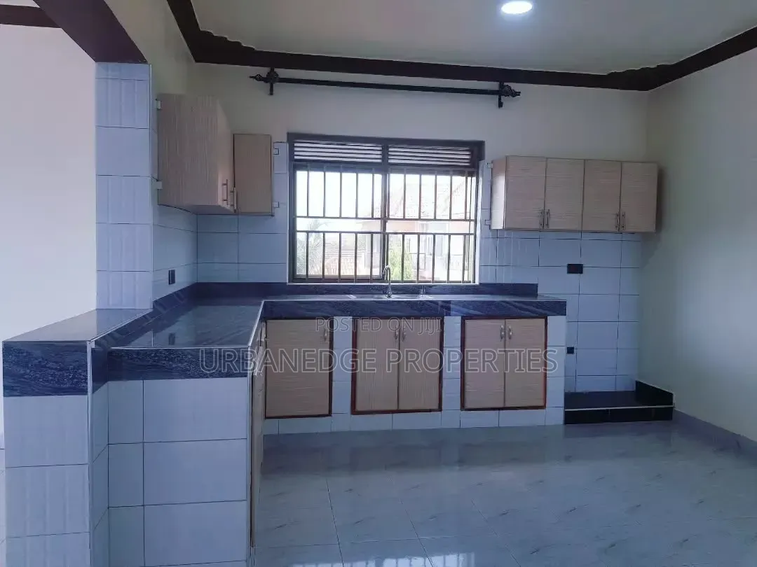 2bdrm Apartment in Kabalagala, Central Division for rent