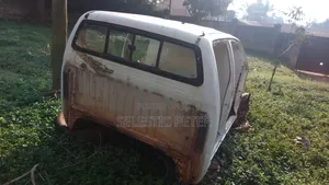 Hilux Vigo Body