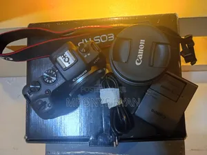 Canon Eos R With Rf 24-105mm Lenz