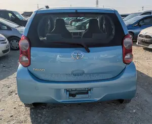 Toyota Passo 1.0 FWD 2011 Blue