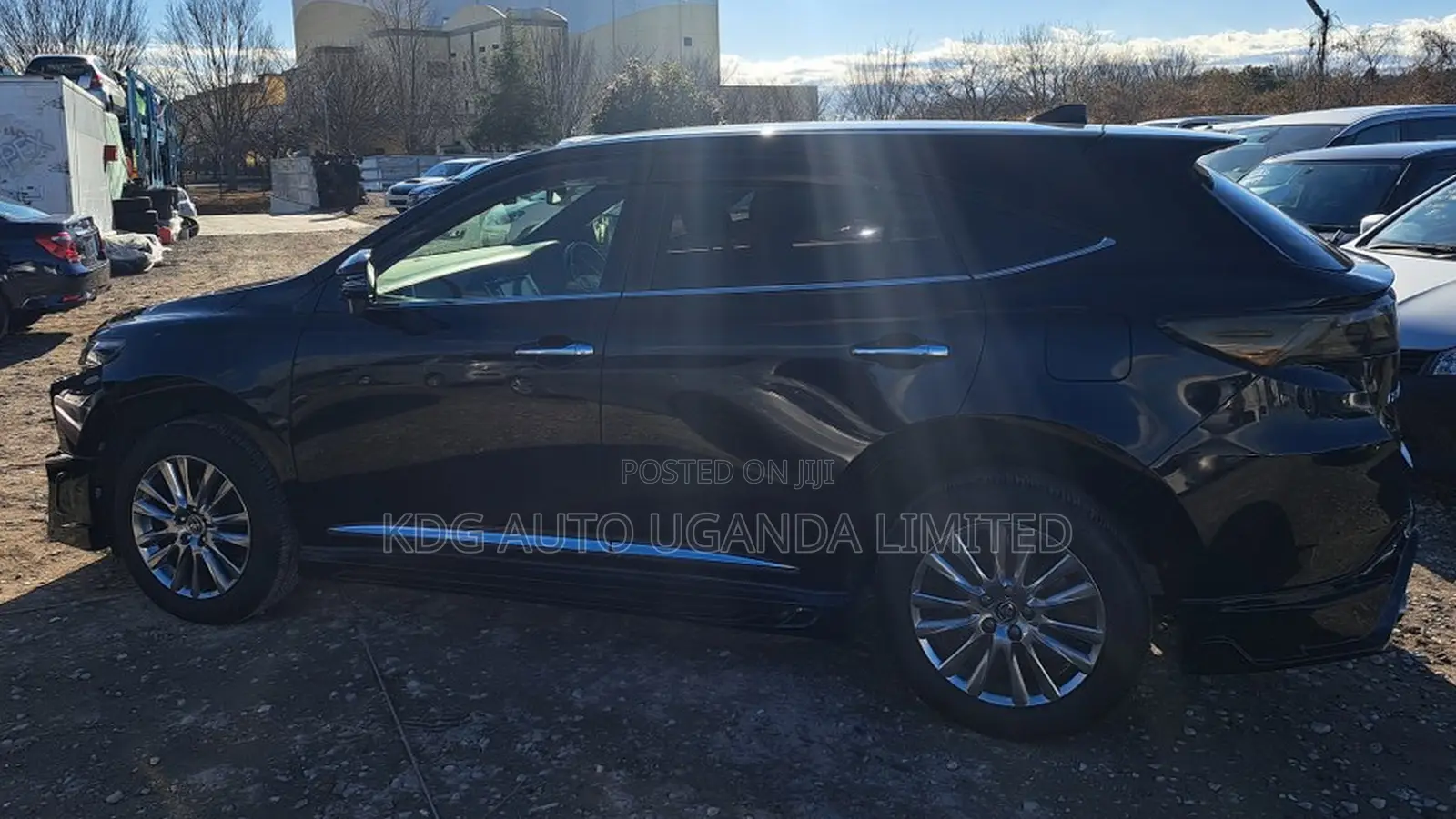 Toyota Harrier 2.0 2017 Black
