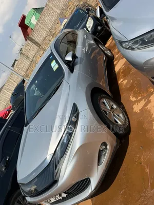 Toyota Harrier 2.0 4WD 2016 Silver