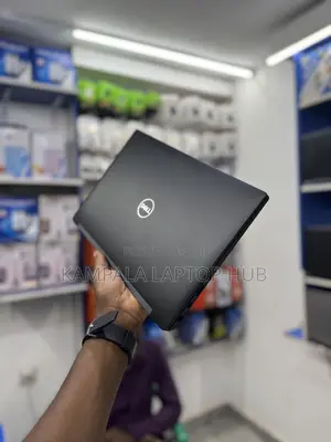 New Laptop Dell Latitude 7390 8GB Intel Core i7 SSD 256GB