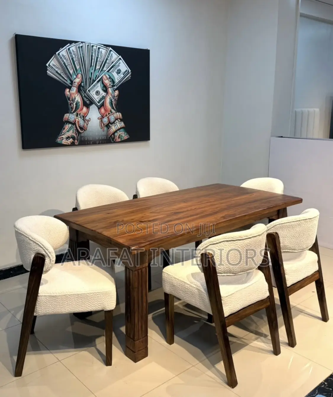 Stunning Modern Dining Set That Makes a Statement