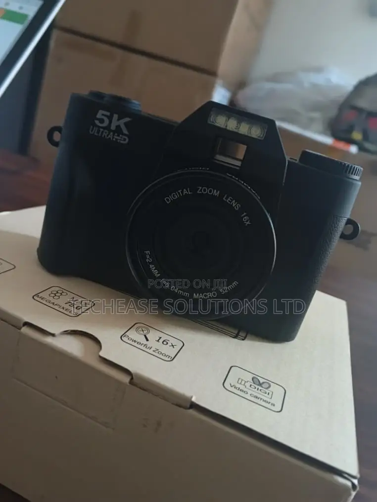 Digital Camera